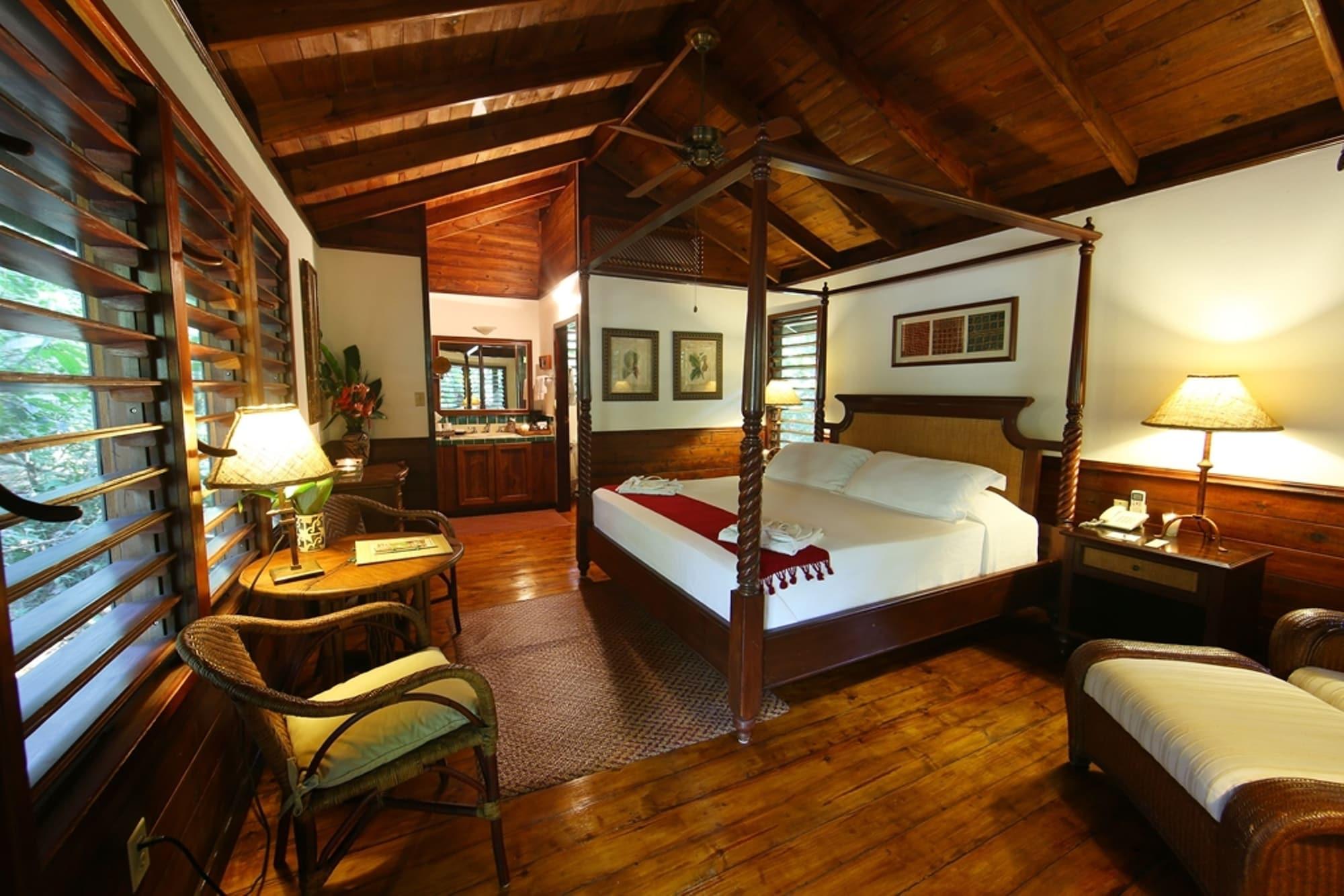 The Lodge & Spa At Pico Bonito El Pino Exteriör bild